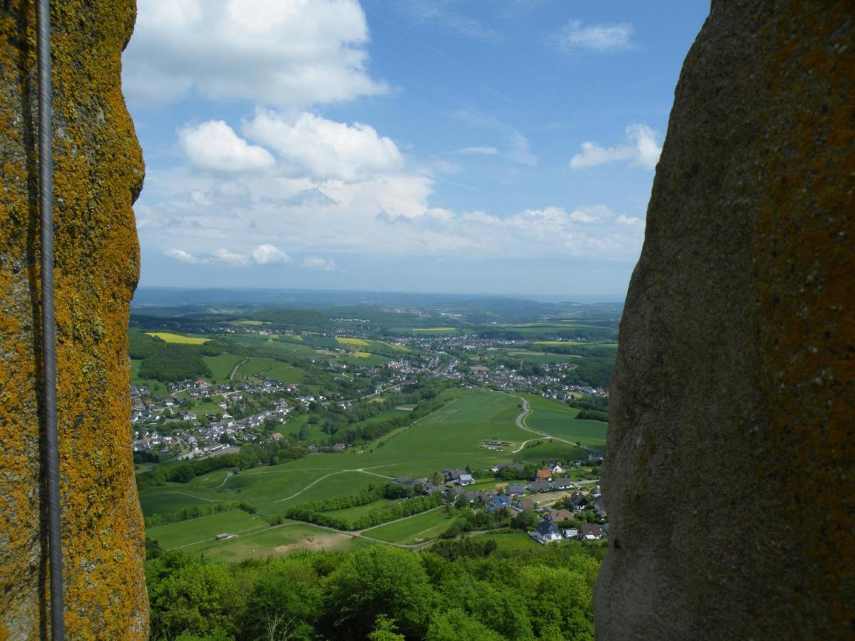 Ferienwohnung Basche Oberzissen Exteriör bild